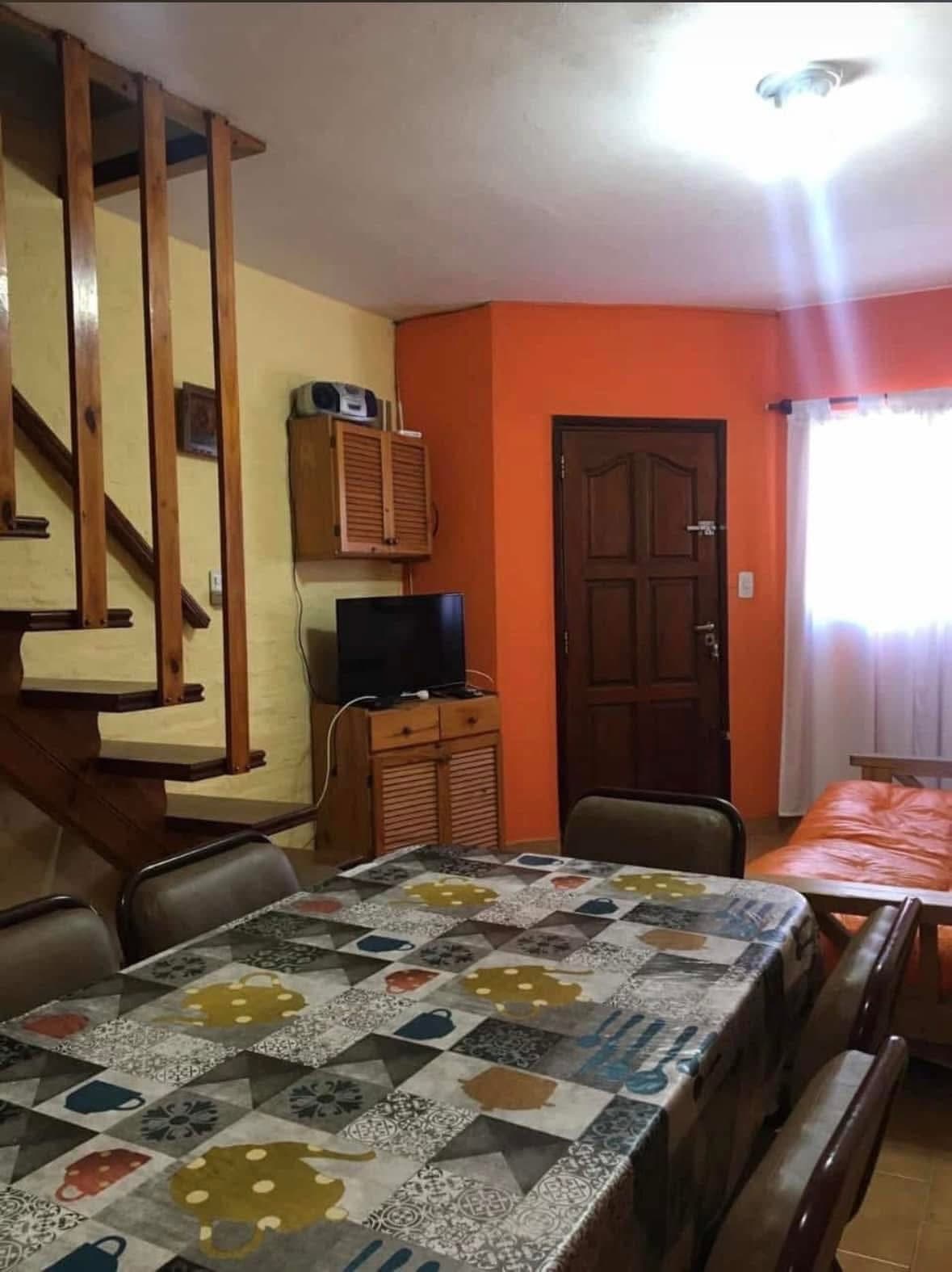 Duplex en La Lucila del Mar — foto 2 de 8